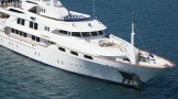 Luxury Yacht Starfire More Images